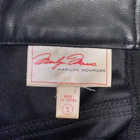 Marilyn Monroe Small Faux Leather Skirt - Picture 2 of 7